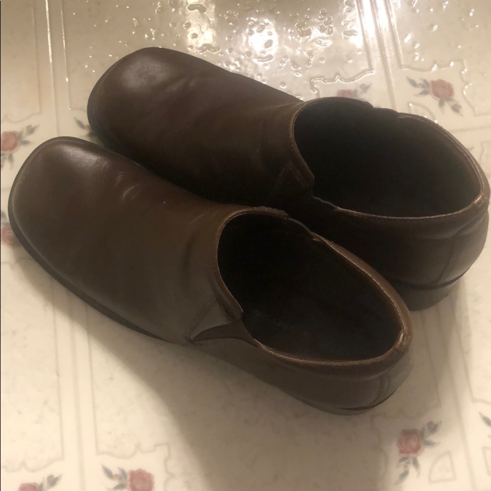 Women dress shoe